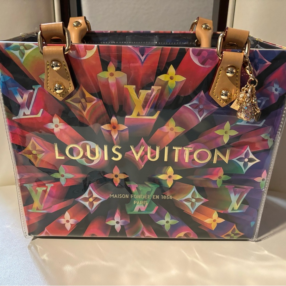HANDMADE STUNNING UPCYCLED GORGEOUS HANDBAG
